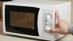 Nunca recalientes estos 3 alimentos comunes en el microondas: ¡puede ser peligroso