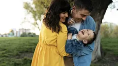 Ansiedad parental: ¿Qué es y la tienes tú? Psicólogos lo explican