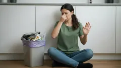 ¿Mal olor en el bote de basura? Un consejo sencillo que elimina el olor al instante