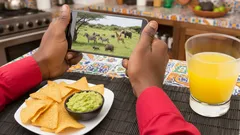 Soporte para celular hecho en casa: maneras increíbles de crear uno en 5 minutos